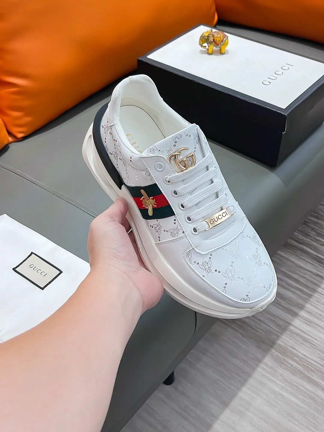Men's shoes GUCCI "Gucci" P460 Regular size: 38-44 (casual shoes) Product materials: Selected cowhide upper, soft sheepskin lining; original outsole.
